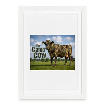 Camo cow in meadow - Framed poster (27 × 37 cm) - white - Front