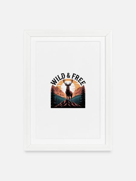 Wild & Free Hirsch T-Shirt | Outdoor Wandern Natur - Gerahmtes Poster (27 × 37 cm) - Weiß