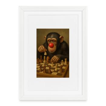 Singe d'échecs avec un nez de clown rouge - Affiche encadrée (27 × 37 cm) - blanc - Devant