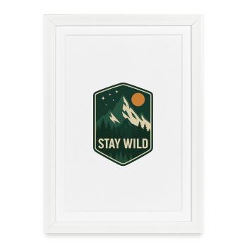 Stay Wild Bergwald Patch - Gerahmtes Poster (27 × 37 cm) - Weiß - Vorne