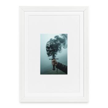 Schattenschädel mit Rauchschwert - Gerahmtes Poster (27 × 37 cm) - Weiß - Vorne