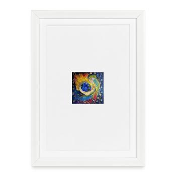 Erdenhüterin im Farbenzauber - Gerahmtes Poster (27 × 37 cm) - Weiß - Vorne