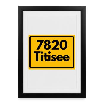 ANCIEN CODE POSTAL RÉTRO 7820 TITISEE HEIMAT - Affiche encadrée (27 × 37 cm) - noir - Devant