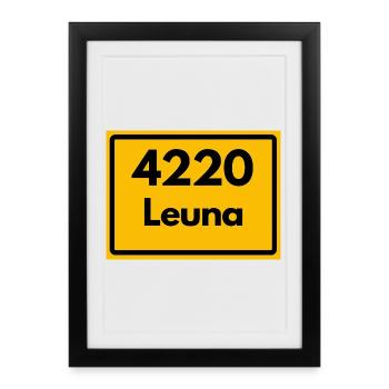 ALTE POSTLEITZAHL PLZ 4220 LEUNA HEIMATSTOLZ 06237 - Gerahmtes Poster (27 × 37 cm) - Schwarz - Vorne