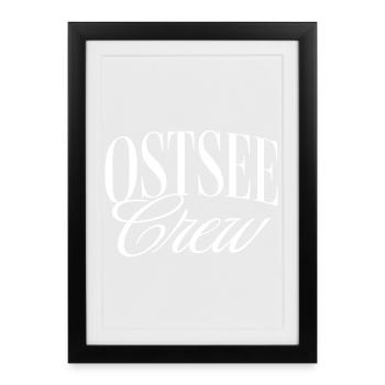 Ostsee Crew - Gerahmtes Poster (27 × 37 cm) - Schwarz - Vorne