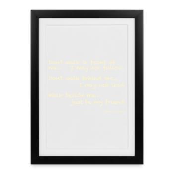 Albert Camus : Ne marchez pas devant moi... Je peux - Affiche encadrée (27 × 37 cm) - noir - Devant