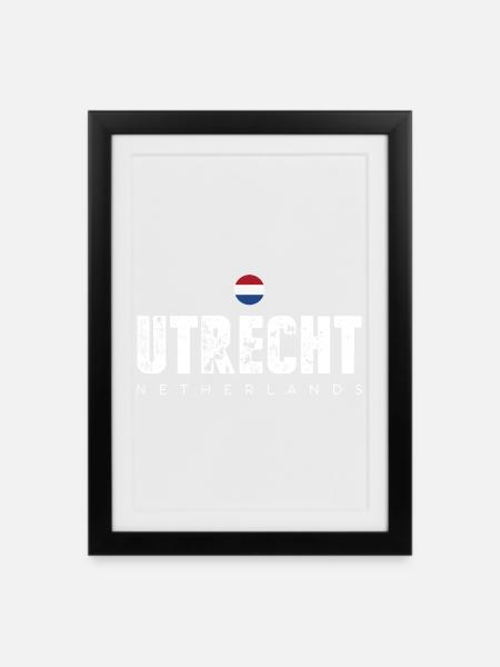 Utrecht Distressed City Briefe - Gerahmtes Poster (27 × 37 cm) - Schwarz