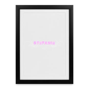 Lettrage STEFANIE avec lignes décoratives - Affiche encadrée (27 × 37 cm) - noir - Devant