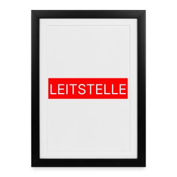 LIEBEVOLL  Leitstelle - Gerahmtes Poster (27 × 37 cm) - Schwarz - Vorne