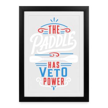 Kajak – The Paddle Has Veto Power - Gerahmtes Poster (27 × 37 cm) - Schwarz - Vorne