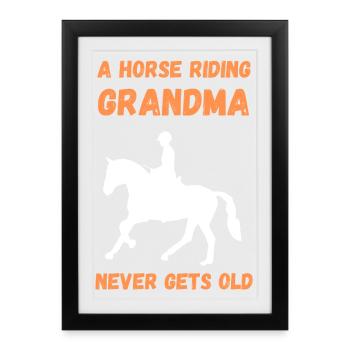 Une grand-mère équitatrice - Affiche encadrée (27 × 37 cm) - noir - Devant