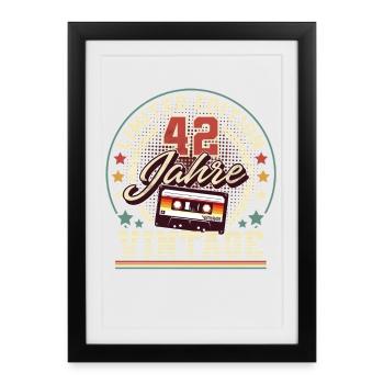 Cassette vintage pour le 42e anniversaire - Affiche encadrée (27 × 37 cm) - noir - Devant