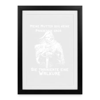Walküre - keine Prinzessin - Wikingerin - Gerahmtes Poster (27 × 37 cm) - Schwarz - Vorne