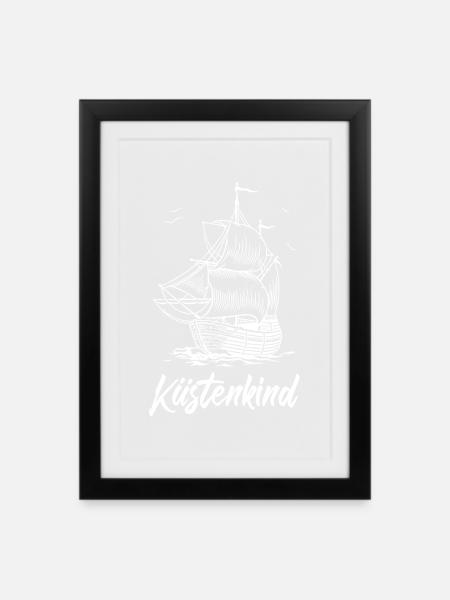 Segelschiff - Küstenkind - Gerahmtes Poster (27 × 37 cm) - Schwarz