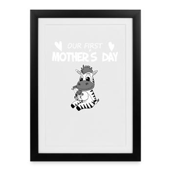 Muttertag Geschenk - Unser erster Muttertag - Gerahmtes Poster (27 × 37 cm) - Schwarz - Vorne