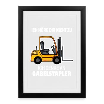 Staplerfahrer Gabelstapler Stapler - Gerahmtes Poster (27 × 37 cm) - Schwarz - Vorne