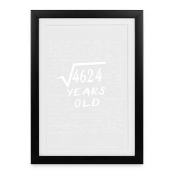 68e Anniversaire 68 ans Racine carrée de 4624 math - Affiche encadrée (27 × 37 cm) - noir - Devant