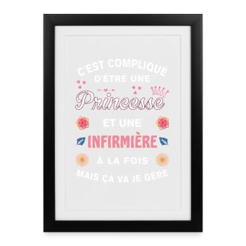 Cadeau Humoristique Infirmière Princesse - Affiche encadrée (27 × 37 cm) - noir - Devant