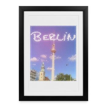 Design néon de la tour de télévision de Berlin - Affiche encadrée (27 × 37 cm) - noir - Devant