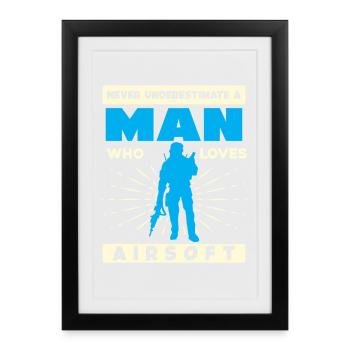 L’homme adore l’airsoft – Silhouette puissante - Affiche encadrée (27 × 37 cm) - noir - Devant