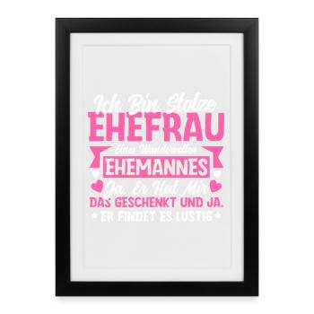 Proud Wife - Cadeau ironique de la Saint-Valentin - Affiche encadrée (27 × 37 cm) - noir - Devant
