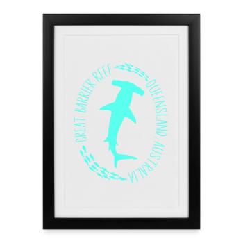 Requin dans la Grande Barrière de corail - Affiche encadrée (27 × 37 cm) - noir - Devant