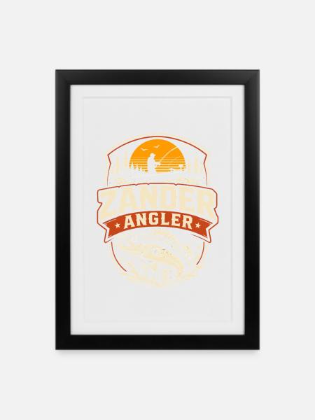 Zander Angler Geburtstags-Shirt - Gerahmtes Poster (27 × 37 cm) - Schwarz