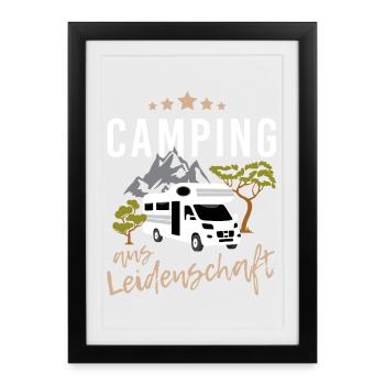 Camping aus Leidenschaft mit Wohnwagen in Natur - Gerahmtes Poster (27 × 37 cm) - Schwarz - Vorne