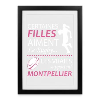 Certaines Filles Aiment Le Rugby Les Vraies Sup... - Affiche encadrée (27 × 37 cm) - noir - Devant
