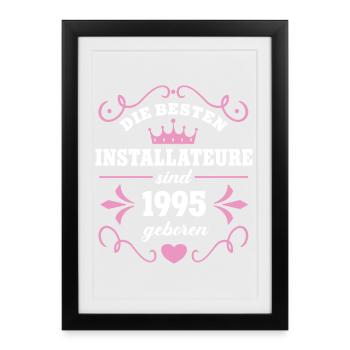 Anniversaire du plombier Né en 1995 Né à 95 ans - Affiche encadrée (27 × 37 cm) - noir - Devant