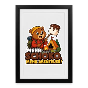 Comic Bär mit Schoko Abenteuer am Lagerfeuer - Gerahmtes Poster (27 × 37 cm) - Schwarz - Vorne
