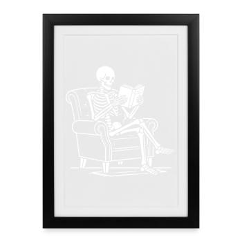 Lecture de squelette dans le fauteuil - Affiche encadrée (27 × 37 cm) - noir - Devant