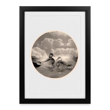 Couple de canards dans l’étang aux canards en sépia nostalgique - Affiche encadrée (27 × 37 cm) - noir - Devant