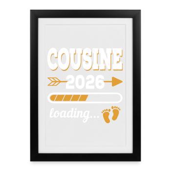 Cousin 2026 Chargement Cadeau Big Cousin - Affiche encadrée (27 × 37 cm) - noir - Devant