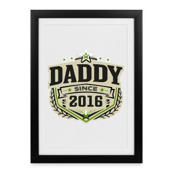 Papa depuis 2016 – Proud Dad Design - Affiche encadrée (27 × 37 cm) - noir - Devant
