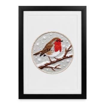 Robin embroidered on a twig (printed) - Framed poster (27 × 37 cm) - black - Front