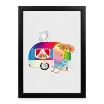 Colorful retro caravan with deckchair - Framed poster (27 × 37 cm) - black - Front