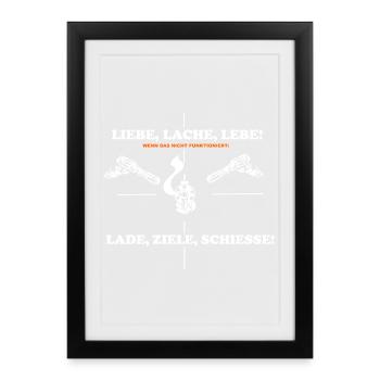 Witziges Motto mit Pfeifen und Waffe - Gerahmtes Poster (27 × 37 cm) - Schwarz - Vorne
