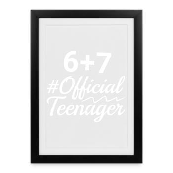 Adolescent officiel – Enfin 13 ans de design - Affiche encadrée (27 × 37 cm) - noir - Devant