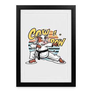 Vache Karaté Dojo Rétro - Affiche encadrée (27 × 37 cm) - noir - Devant