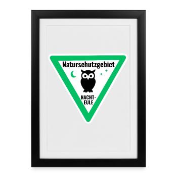Naturschutzgebiet Nachteule - Gerahmtes Poster (27 × 37 cm) - Schwarz - Vorne