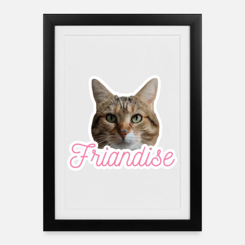 Missty Treat - Gerahmtes Poster (27 × 37 cm) - Schwarz