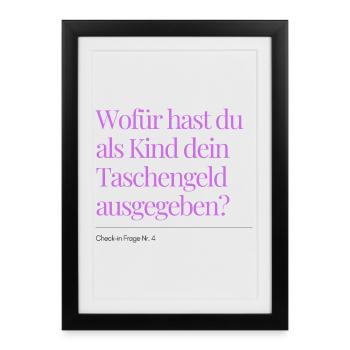 Check-in question no. 4 - Framed poster (27 × 37 cm) - black - Front