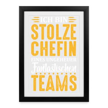 Patron fier Patron Madame Chef de département Chef d’équipe - Affiche encadrée (27 × 37 cm) - noir - Devant