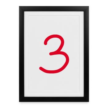3 Numéro trois rouge Anniversaire - Affiche encadrée (27 × 37 cm) - noir - Devant