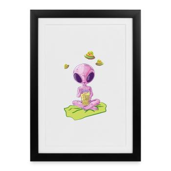 Alien violet buvant sur tapis vert - Affiche encadrée (27 × 37 cm) - noir - Devant