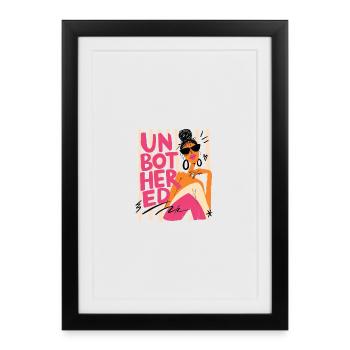 Unnbothered - Gerahmtes Poster (27 × 37 cm) - Schwarz - Vorne