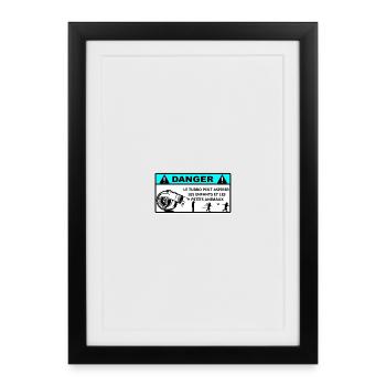 Turbo peut aspirer enfants et animaux - Affiche encadrée (27 × 37 cm) - noir - Devant