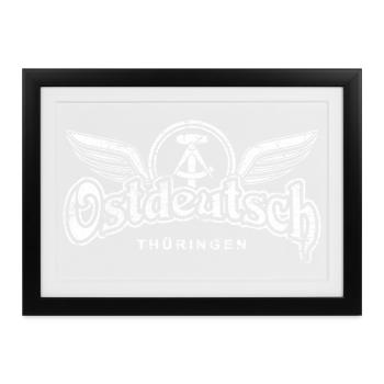 Ostdeutsch Thüringen - DDR Cooler & Stolzer Ossi - Gerahmtes Poster (37 × 27 cm) - Schwarz - Vorne