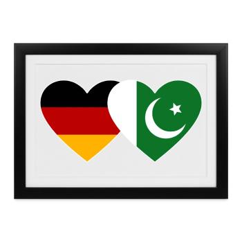 Deutschland Pakistan Flagge Herz - Gerahmtes Poster (37 × 27 cm) - Schwarz - Vorne